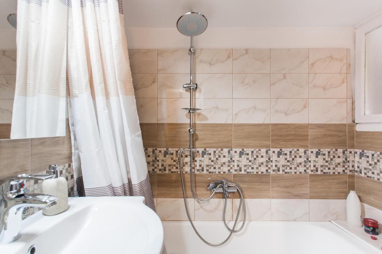 Safe Quiet Rooms In Apartment Close To Metro Station And Walk Acropolis Athen Exterior foto